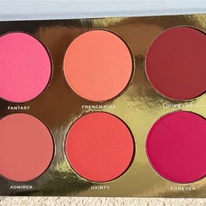Jaclyn Cosmetics Rouge Romance blush palette - Rouge Affair